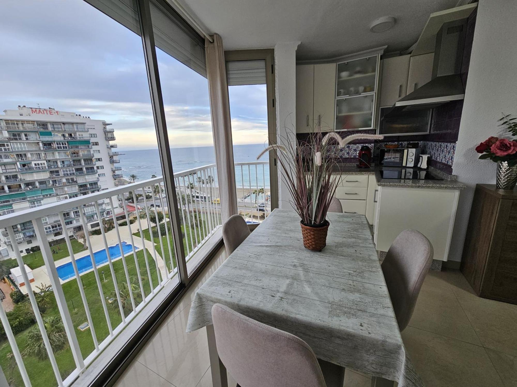 Apartamento En Benalmadena, Primera Linea De Playa 外观 照片